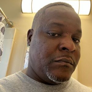 Meet your Posher, Everette